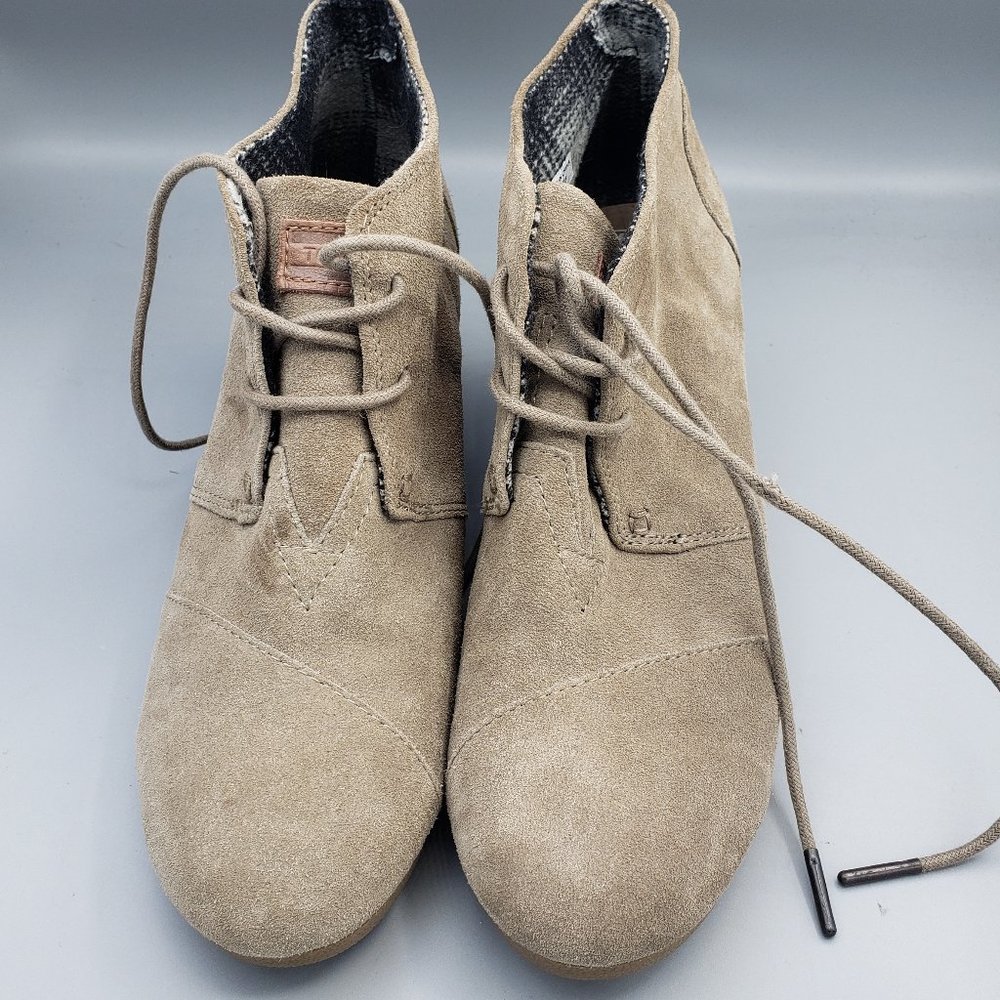 Toms Desert Taupe Suede Wedge Booties